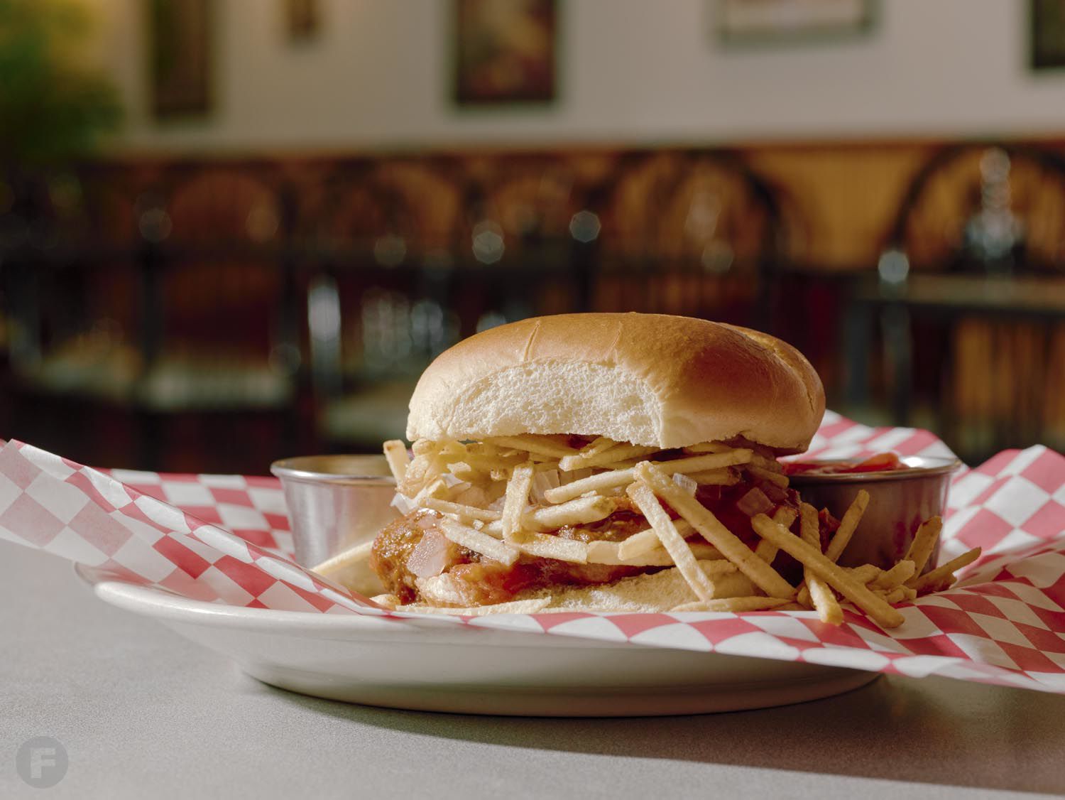 Burger: Fulton Café